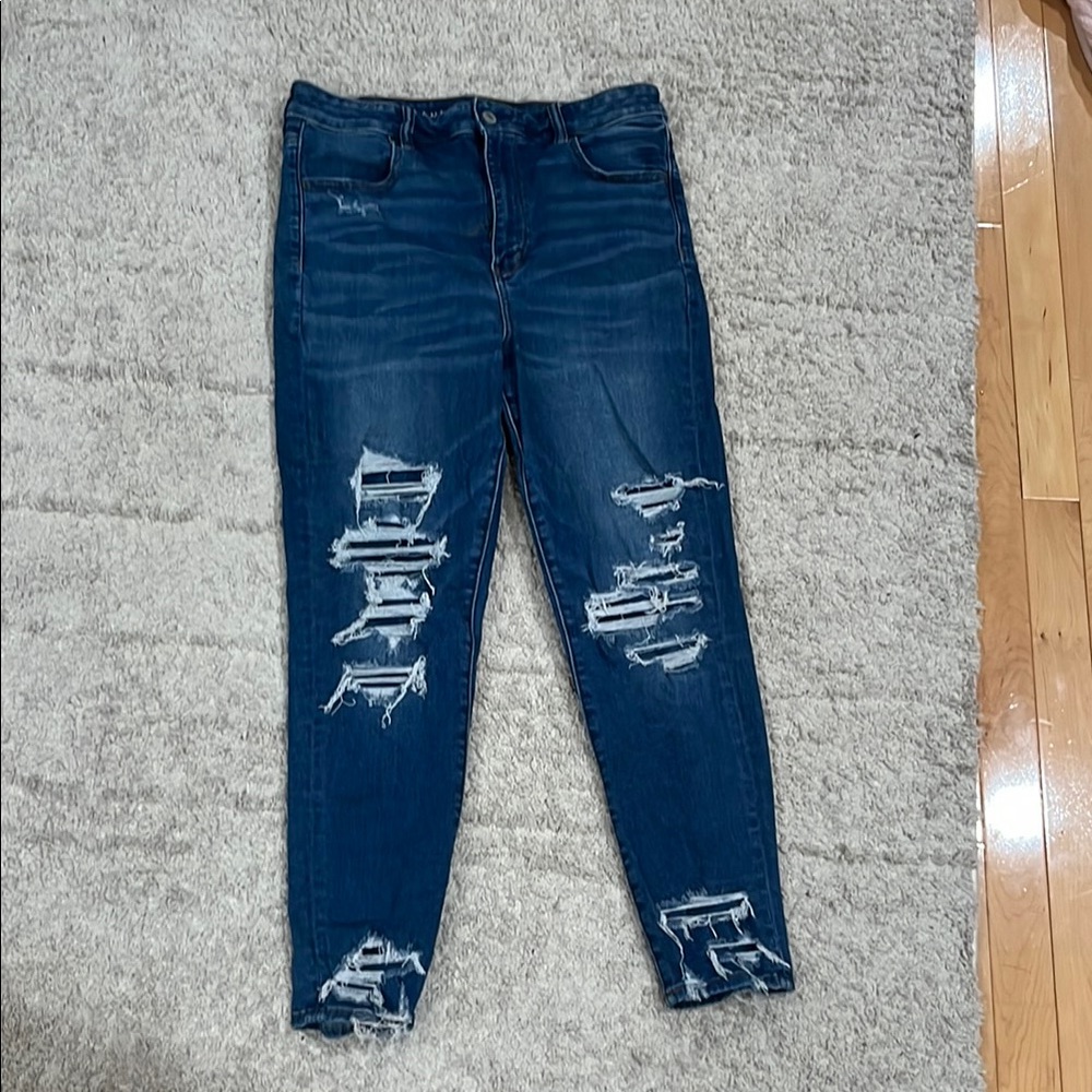 Stylish Blue Distressed Women's Jeans AE